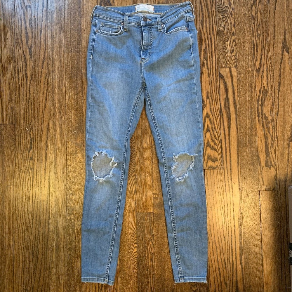 Free People Skinny Jeans 61855-16515125 DISTRESSED size W‎ 28R Open Knees